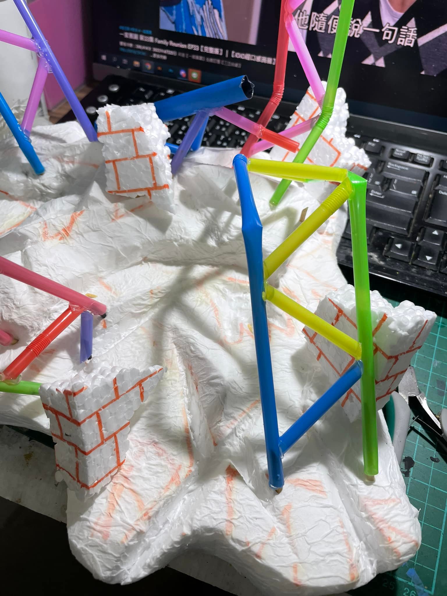 โมเดลเวน่อม