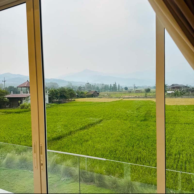 Puarizon Minimal Homestay ทุ่งนา