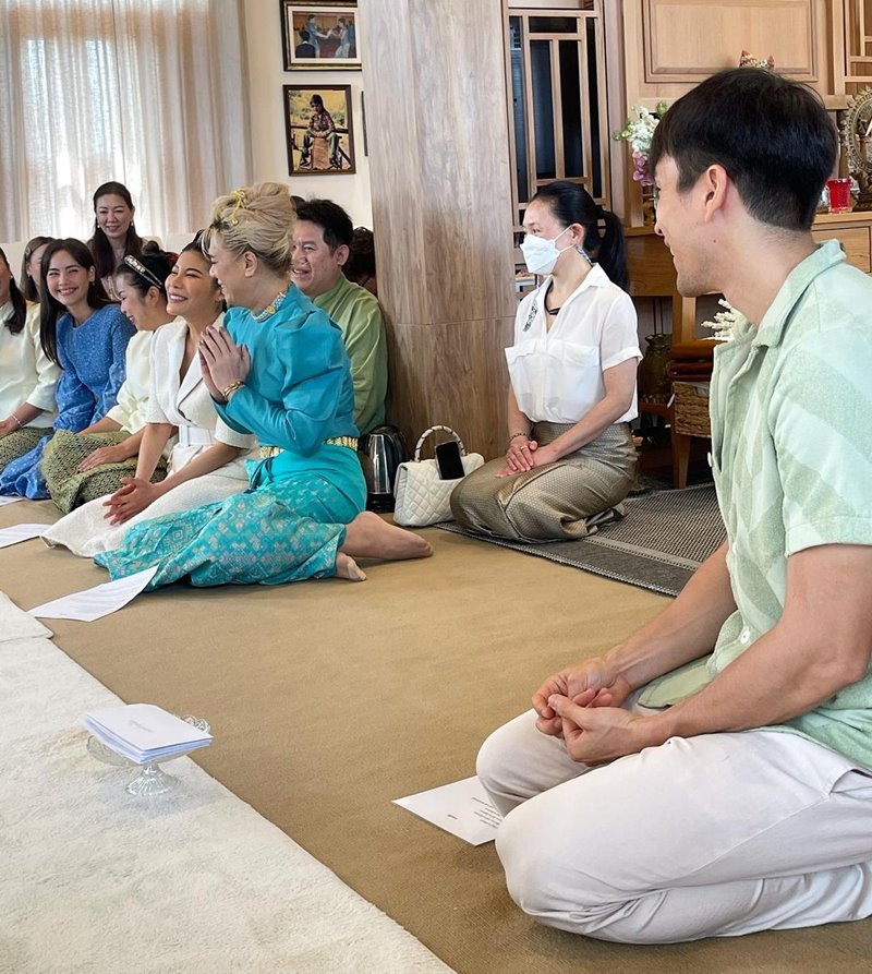 ณเดชน์ ทำบุญบ้าน