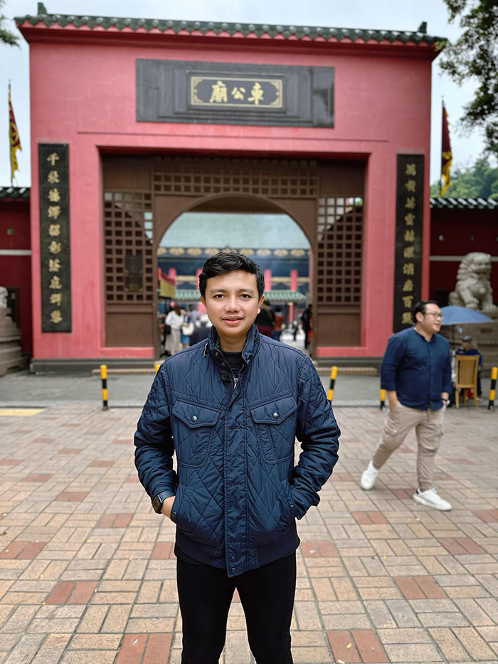 ครูไพบูลย์ แสงเดือน