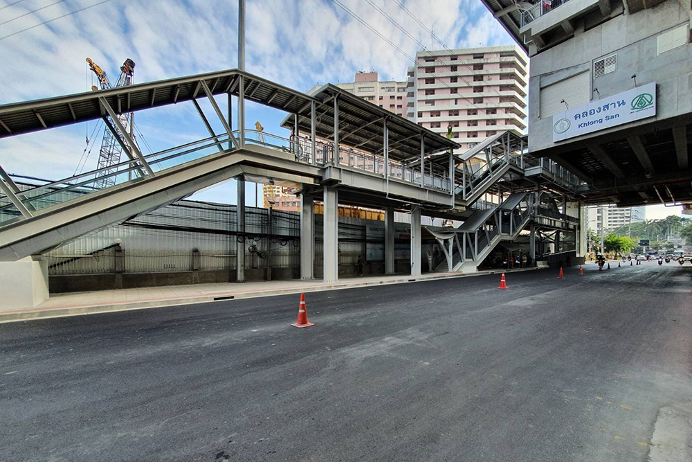 รถไฟฟ้าสายสีทอง