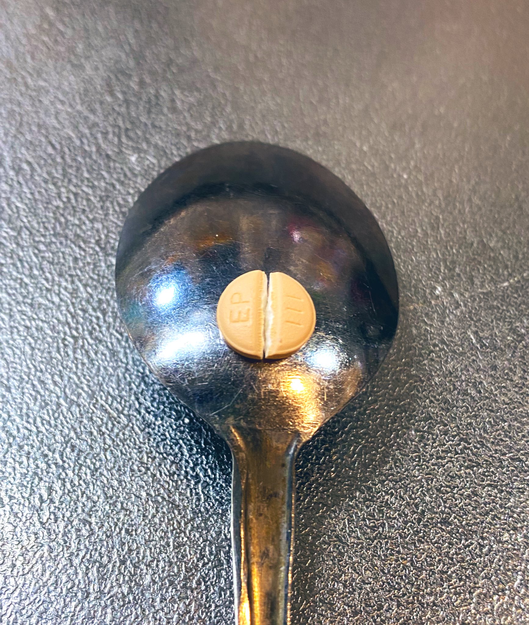 วิธีหักยาครึ่งเม็ด