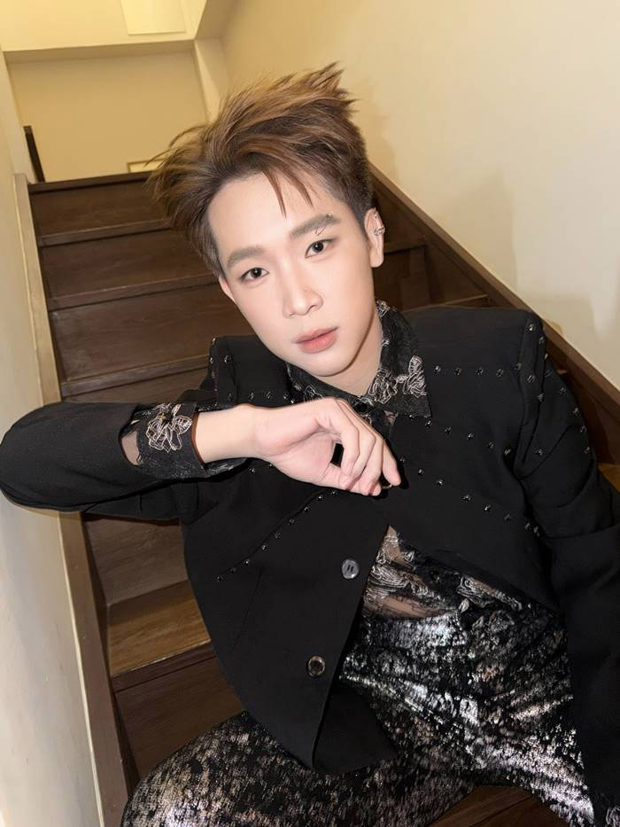 บิ๊ก ผู้ใหญ่บ้านฟินแลนด์ แพรวพราว แสงทอง 