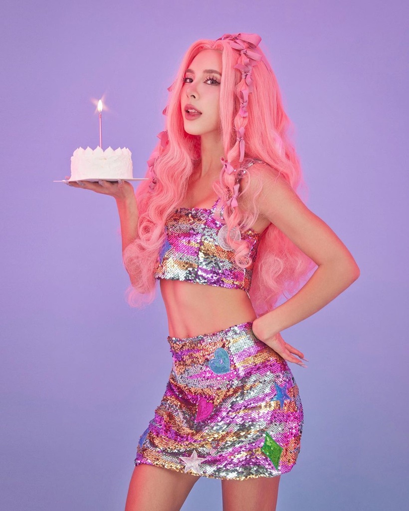 เบเบ้ ธันย์ชนก