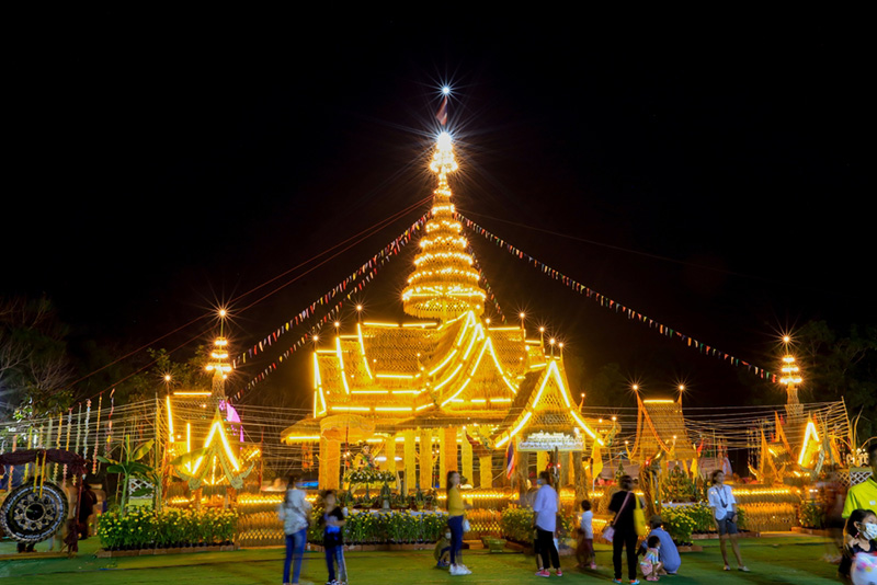 ปราสาทรวงข้าว วัดเศวตวันวนาราม