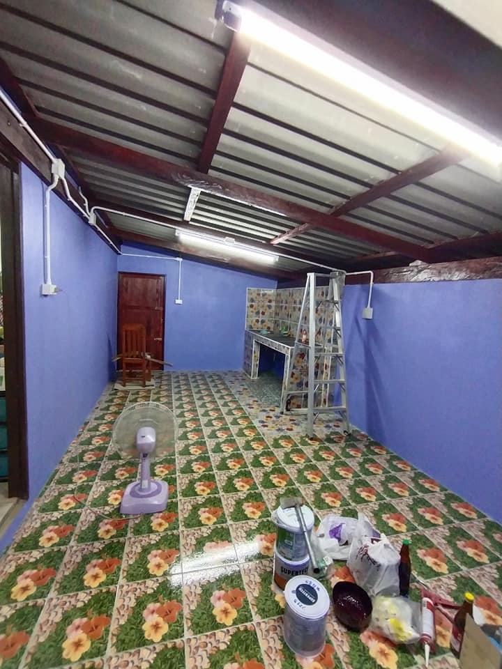 ปูกระเบื้อง