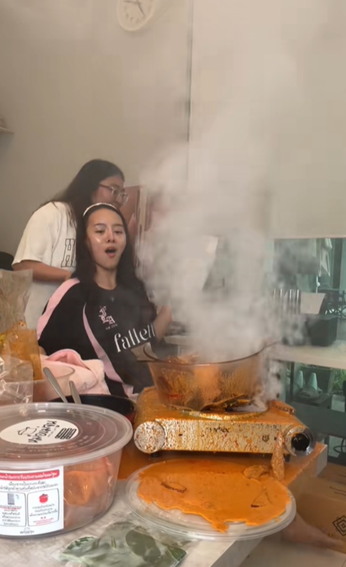 อุ่นแกง