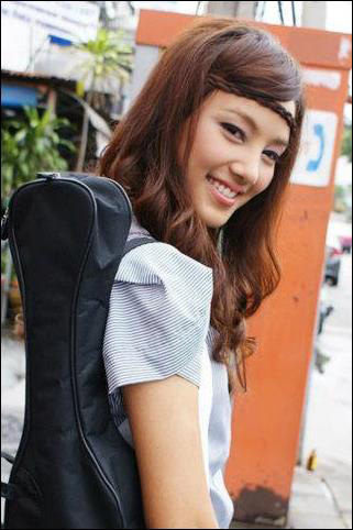 กุญแจซอล ป่านทอทอง