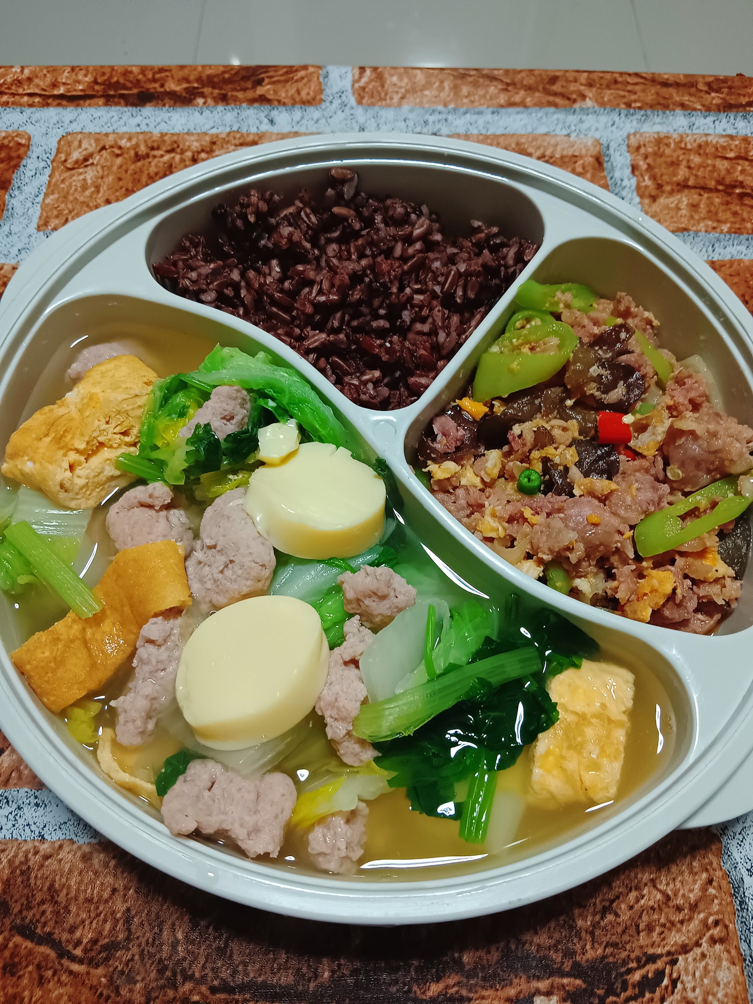 ข้าวกล่อง