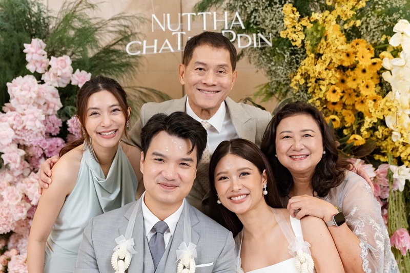 มิ้นท์ ณัฏฐา น้องสาว มิว นิษฐา เข้าพิธีแต่งงาน