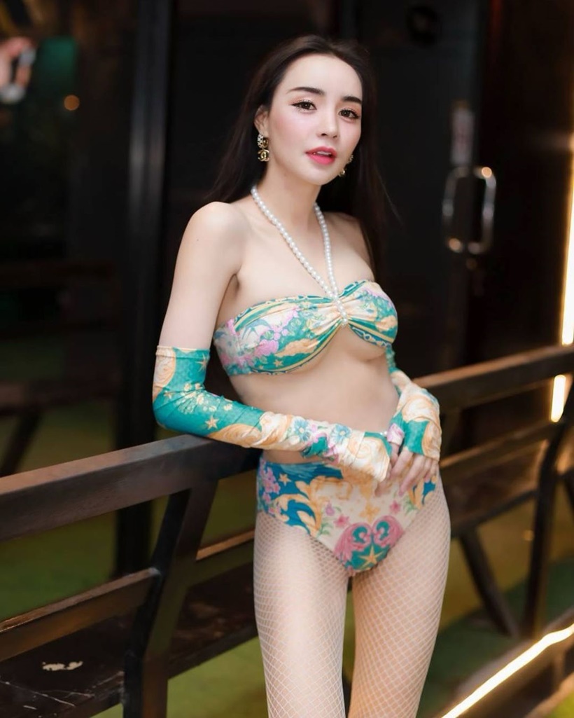 นิวนิว เอวเด้ง