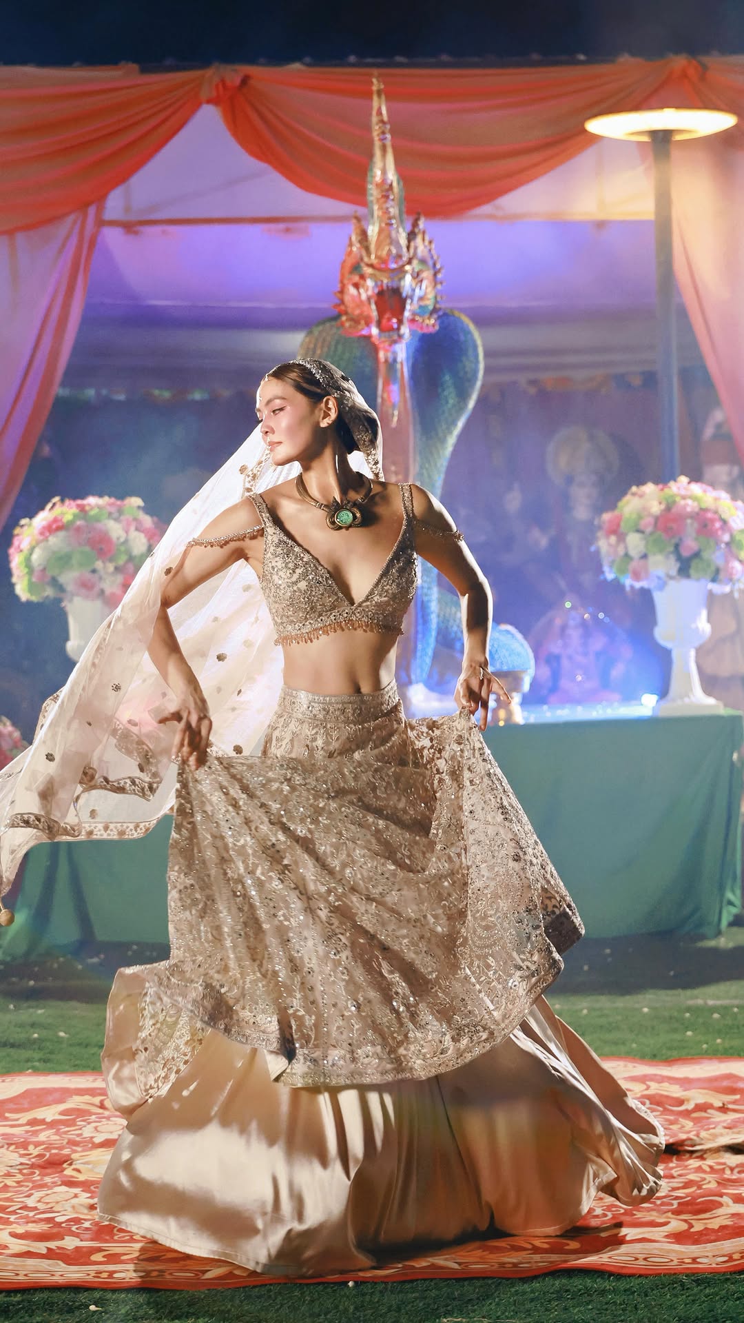 เจนี่ เทียนโพธิ์สุวรรณ ร่ายรำมนณิสานาคินี