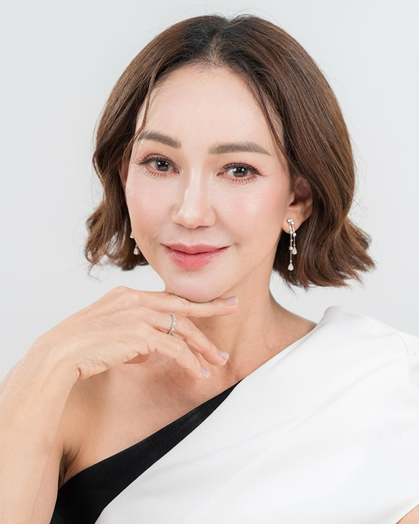 ดี้ ปัทมา ศัลยกรรม