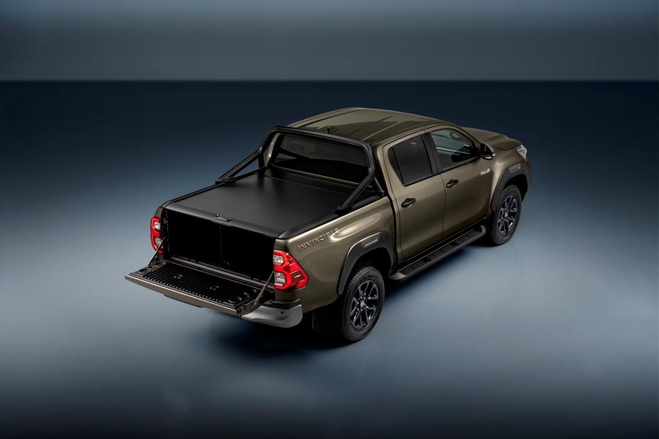 toyota hilux revo hybrid