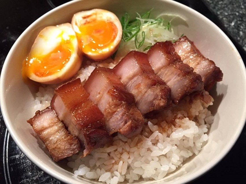 เมนูหมูสามชั้น