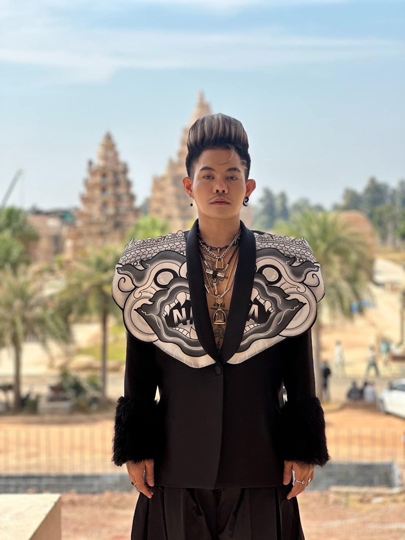 เก่ง ธชย ได้พัสดุปริศนา