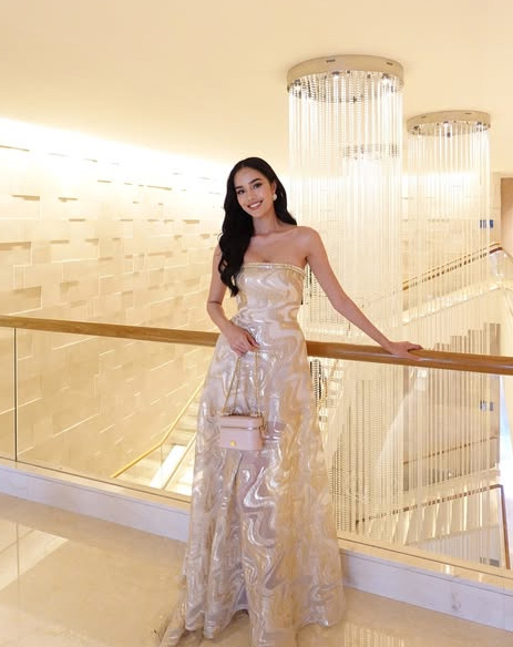 โอปอล สุชาตา กับลุคเข้ากอง Miss World 2025 สวยสง่าสมมงไทยแลนด์