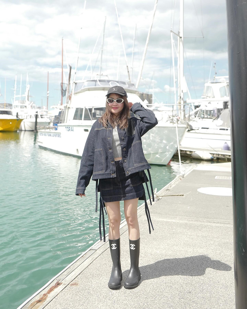 ส่องความรวย มาดามเมนี่ ไฮโซเพื่อนสนิท มดดำ 