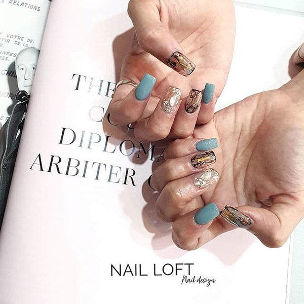 ร้านทำเล็บ, เพนต์เล็บ