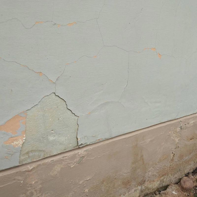 พลอย ชิดจันทร์