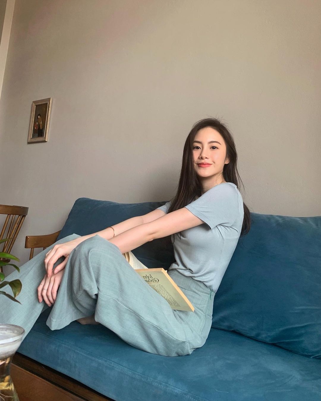 จีจี้ พลอยไพลิน