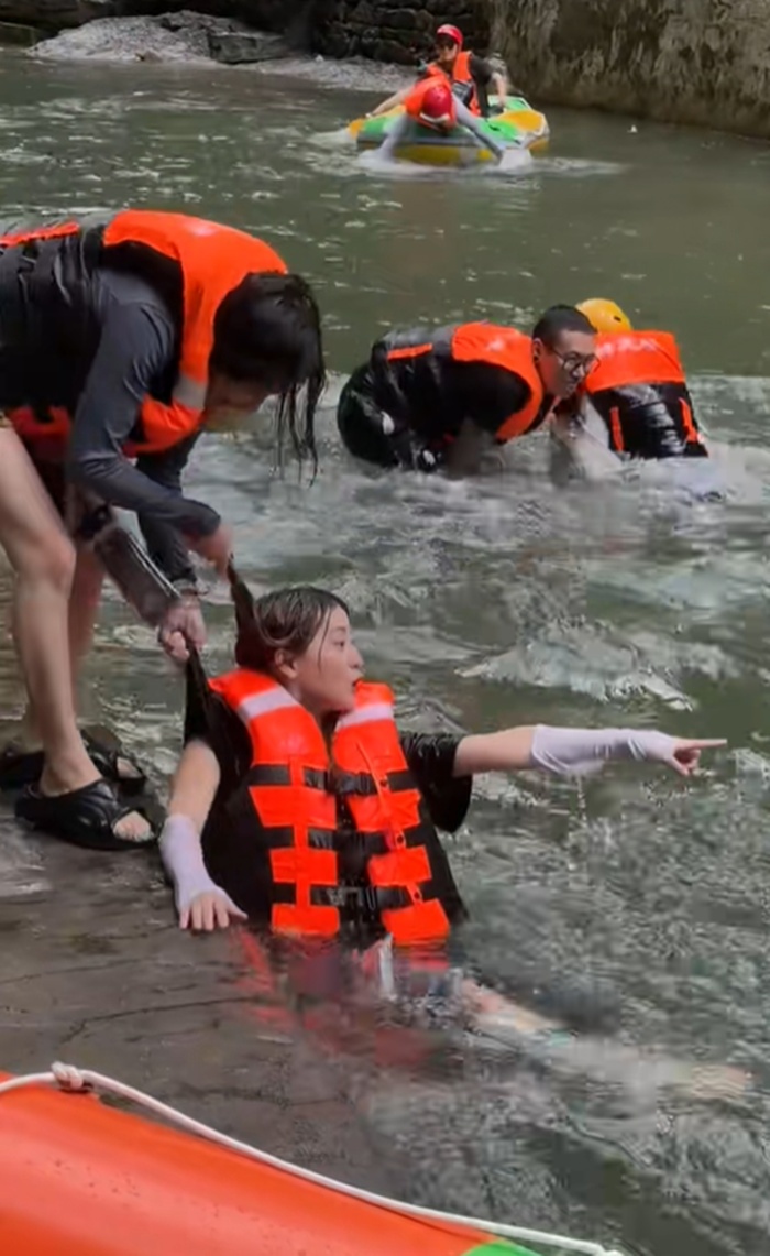 นักท่องเที่ยว