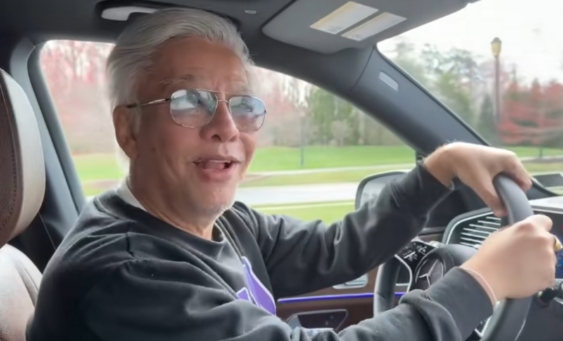 สุรชัย สมบัติเจริญ 