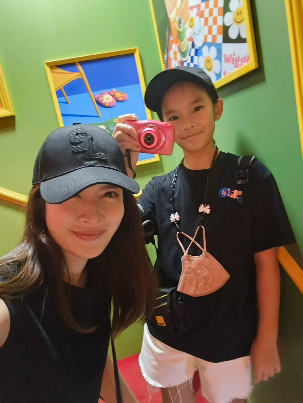 แอฟ ทักษอร