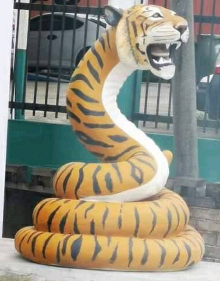รูปปั้นเสือ