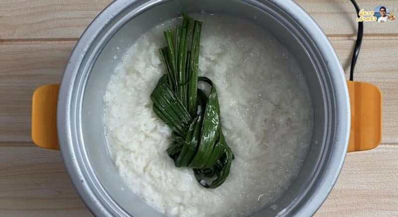 ข้าวเหนียวมูน