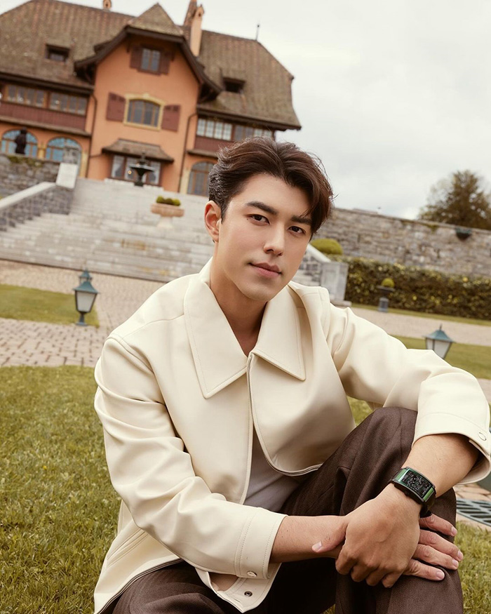 นาย ณภัทร