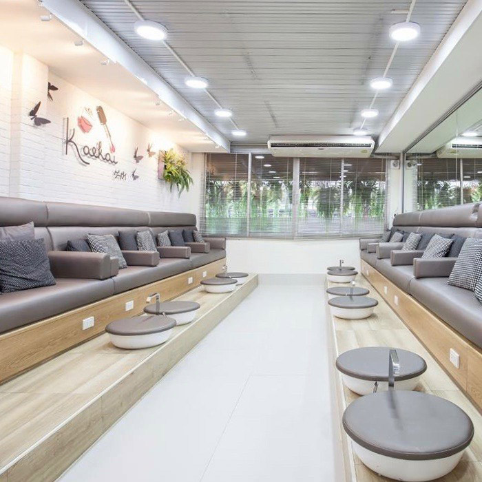 ร้านทำเล็บ, เพนต์เล็บ