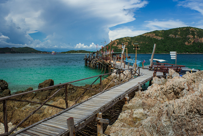 จุดขึ้นเรือเกาะขาม