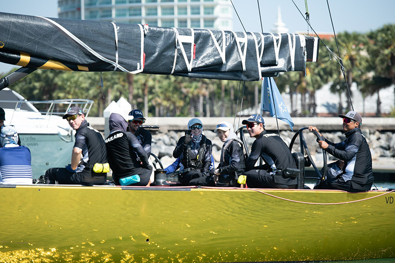 พระราชินี ทรงนำทัพเรือใบไทย คว้าเหรียญทองซีเกมส์ 2025