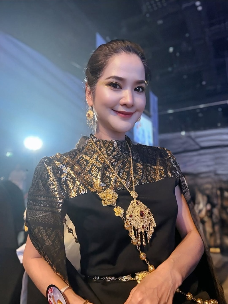 ปอย ปวีณา