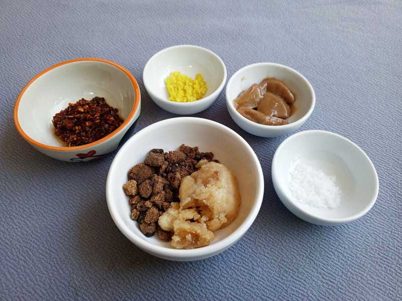 สูตรใบบัวบกทอด ถั่วทองทอด