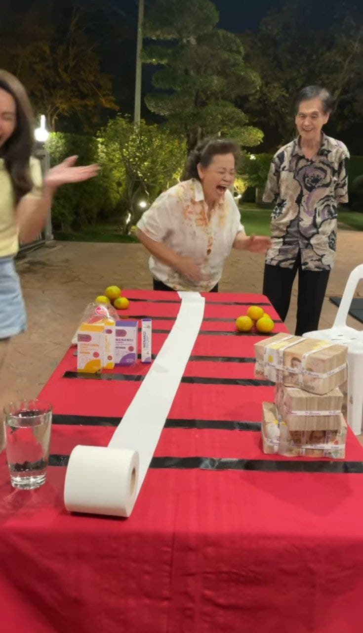 นุ้ย สุจิรา