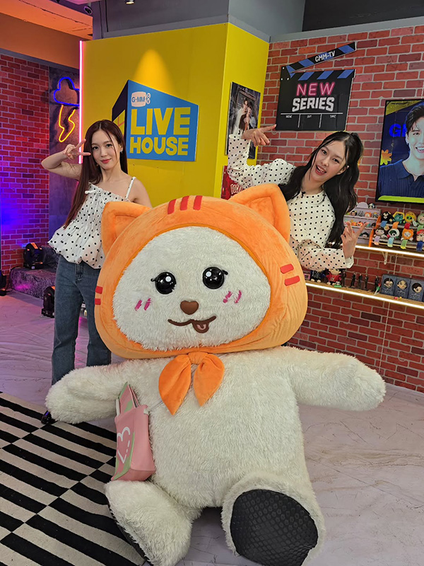 ตุ๊กตาด้อม gmm