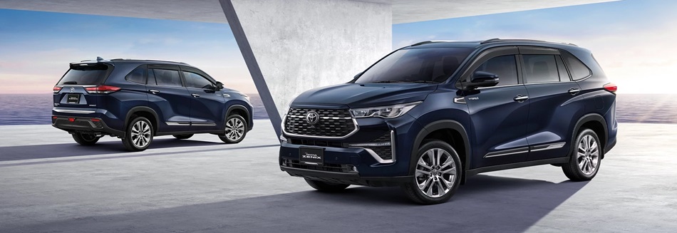 Toyota Innova Zenix