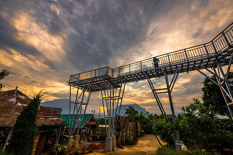 สะพานลอยฟ้า เชียงใหม่