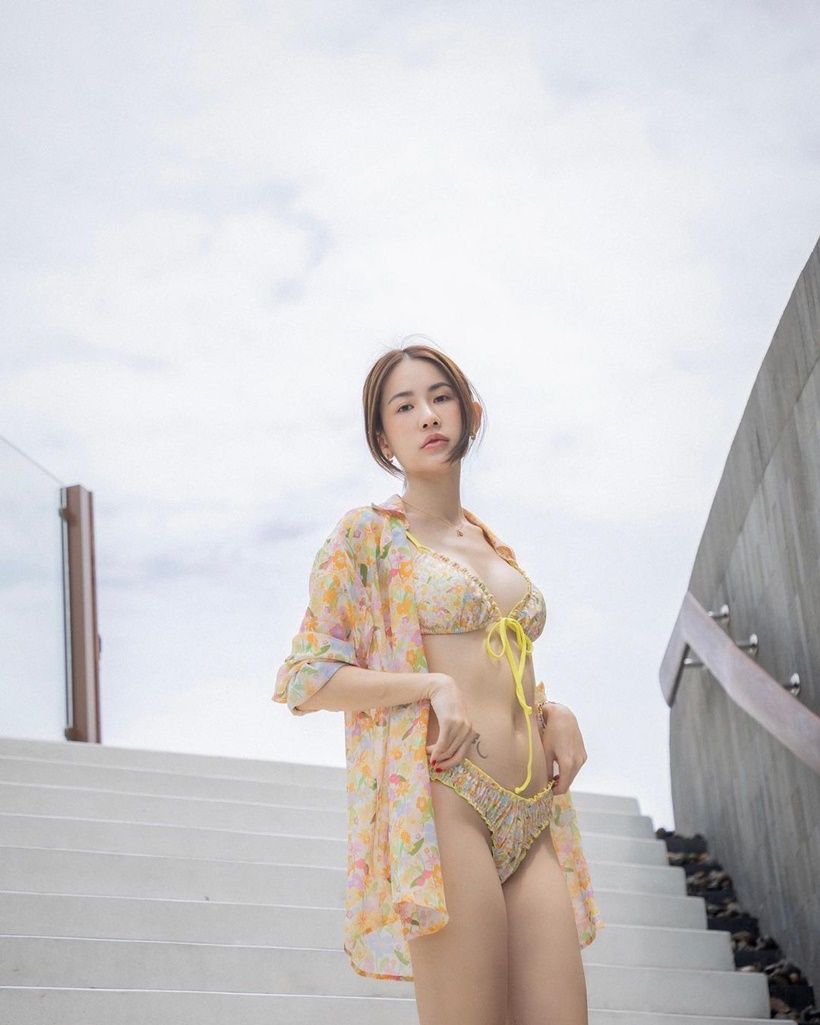 พลอย ภัทรากร