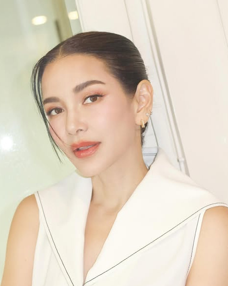 อ้อม พิยดา