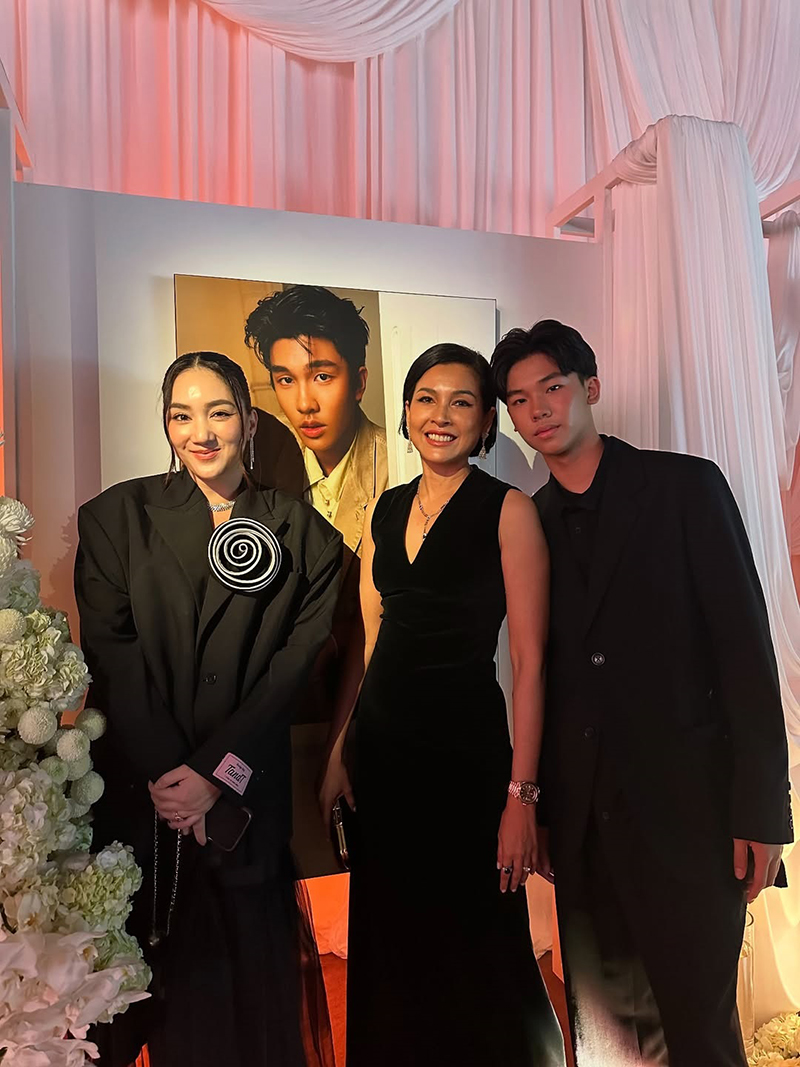 หน่อย บุษกร ควง น้องคุน น้องจุน ออกงาน