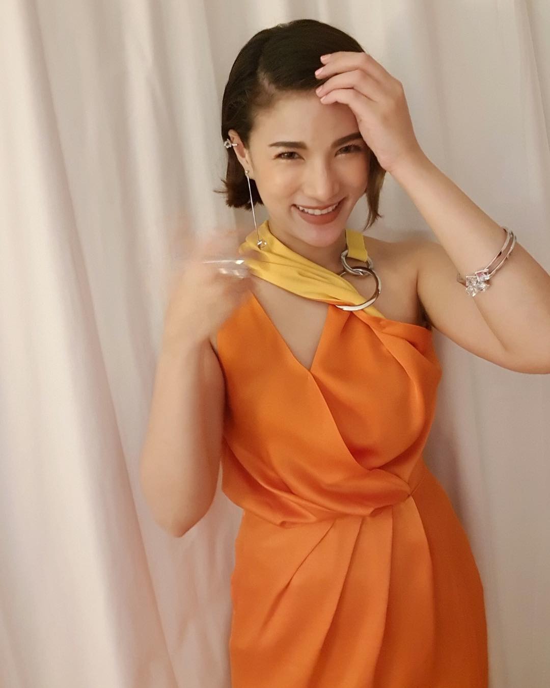 แพรว คณิตกุล