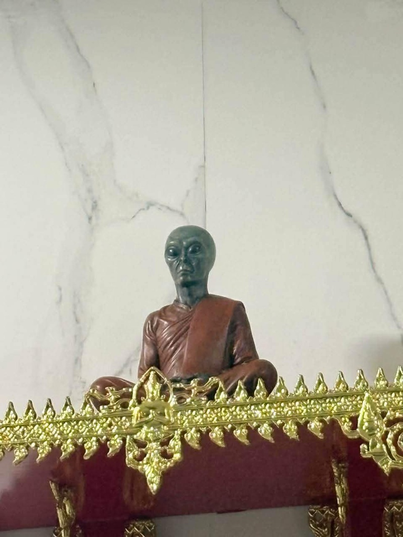 หิ้งพระ