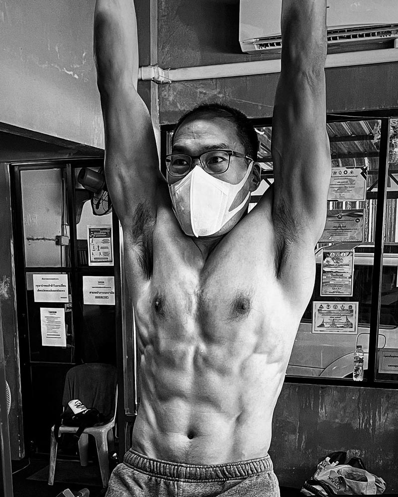 บ๊วย เชษฐวุฒิ