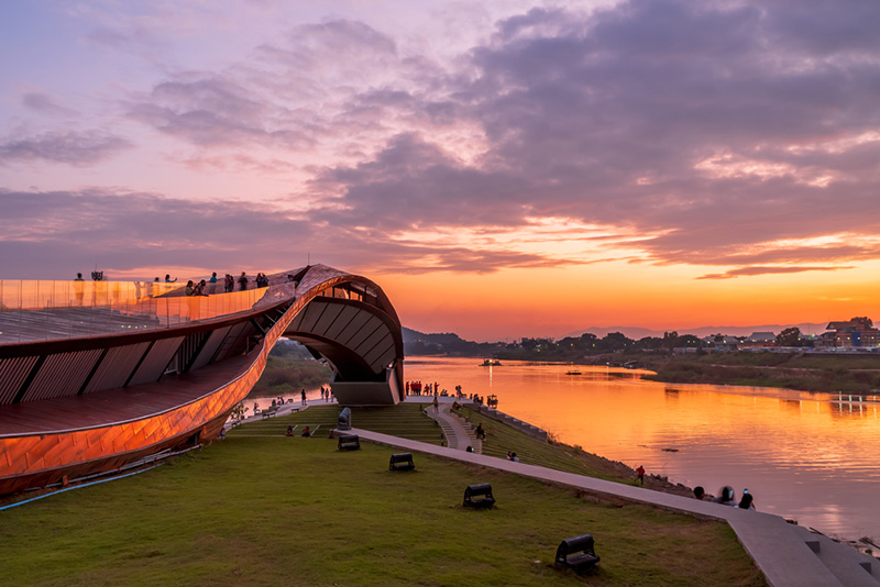 สถานที่ท่องเที่ยวภาคกลาง