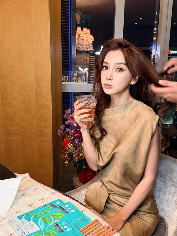 แองเจล่าเบบี้