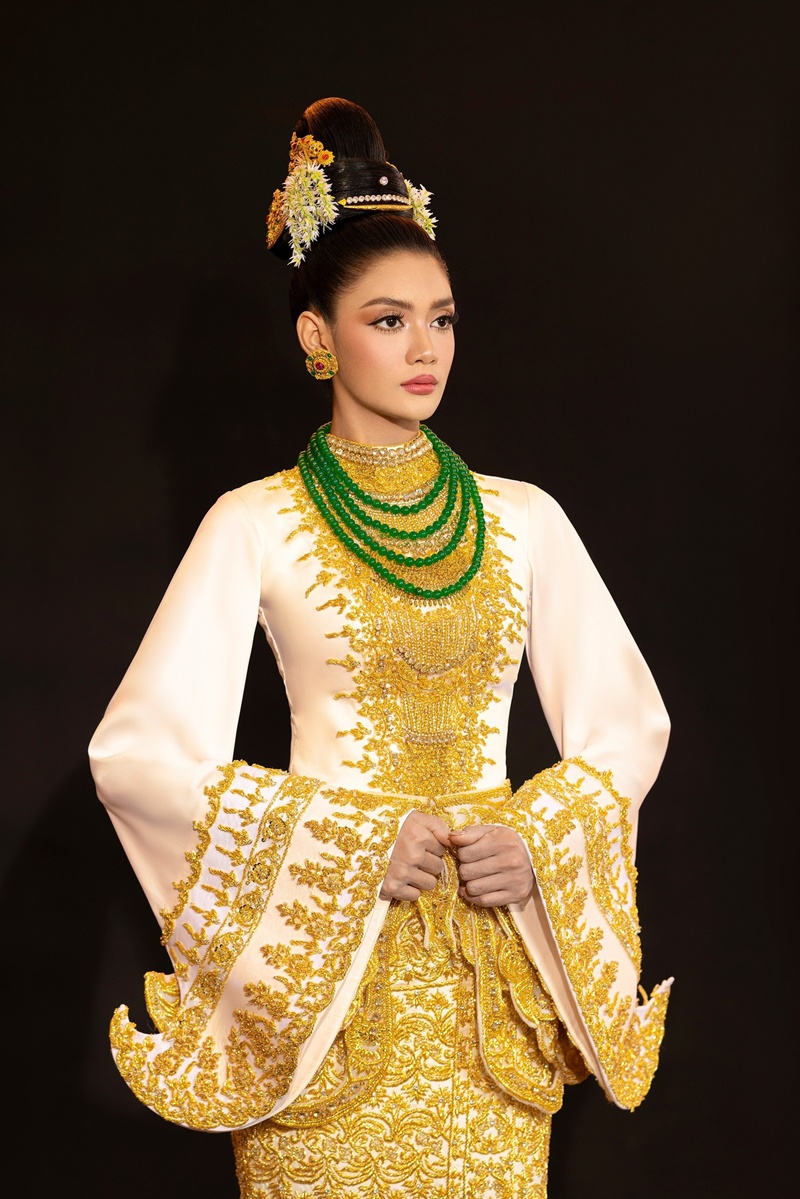 ชุดประจำชาติ