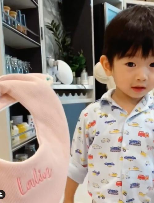 น้องอคิณ